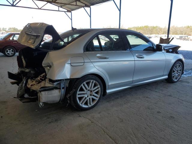 WDDGF54X48F079012 - 2008 MERCEDES-BENZ C 300 SILVER photo 3