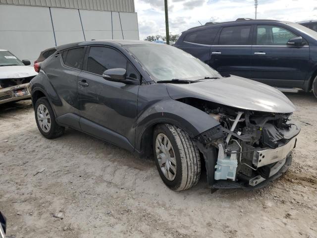 NMTKHMBX7LR105458 - 2020 TOYOTA C-HR XLE GRAY photo 4