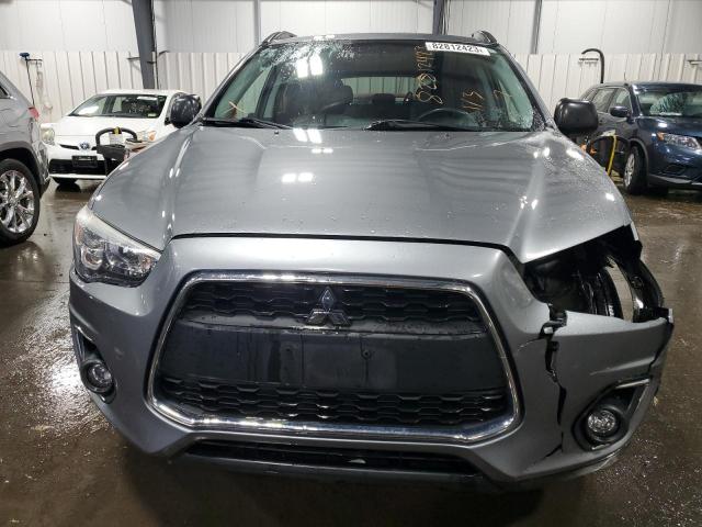 4A4AR5AU1DE025628 - 2013 MITSUBISHI OUTLANDER LE SILVER photo 5