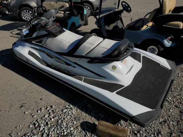 YAMA1343C717 - 2017 YAMAHA JETSKI WHITE photo 3