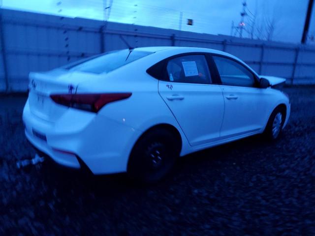 3KPC24A68LE119847 - 2020 HYUNDAI ACCENT SE WHITE photo 3