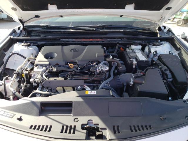 4T1G11AK3RU189116 - 2024 TOYOTA CAMRY SE NIGHT SHADE WHITE photo 11