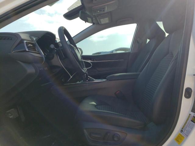 4T1G11AK3RU189116 - 2024 TOYOTA CAMRY SE NIGHT SHADE WHITE photo 7