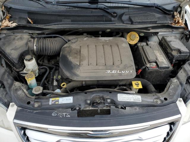 2C4RC1CG5DR767030 - 2013 CHRYSLER TOWN & COU TOURING L WHITE photo 11