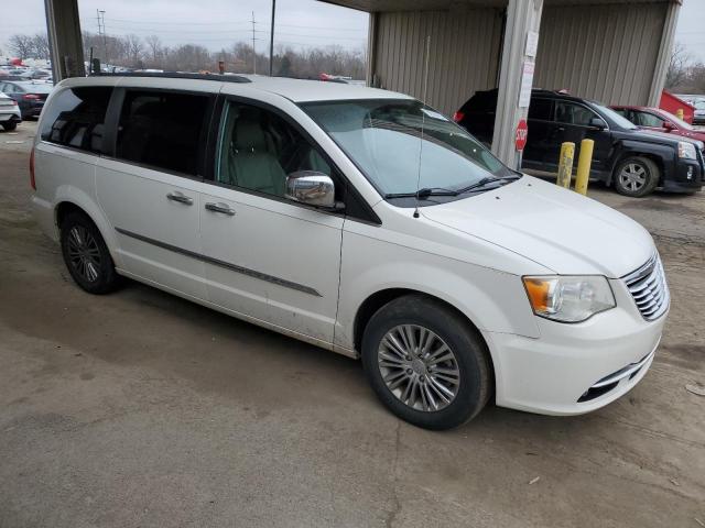 2C4RC1CG5DR767030 - 2013 CHRYSLER TOWN & COU TOURING L WHITE photo 4