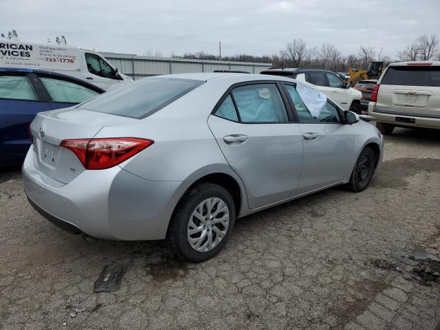 5YFBURHE7KP940614 - 2019 TOYOTA COROLLA L SILVER photo 3