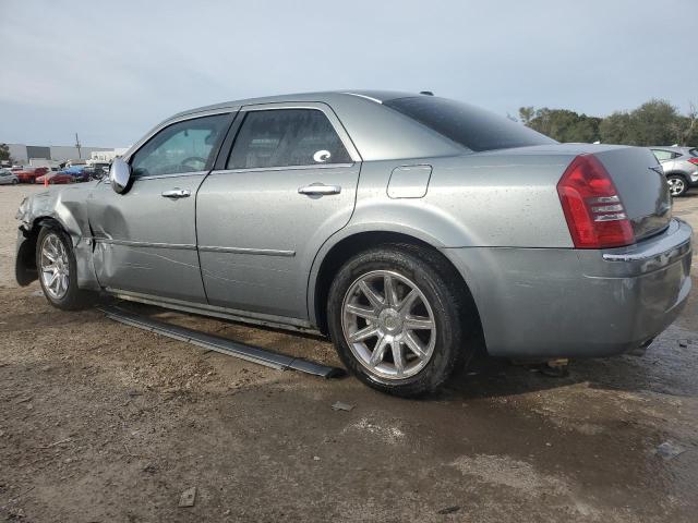 2C3KA63H16H253993 - 2006 CHRYSLER 300C GRAY photo 2