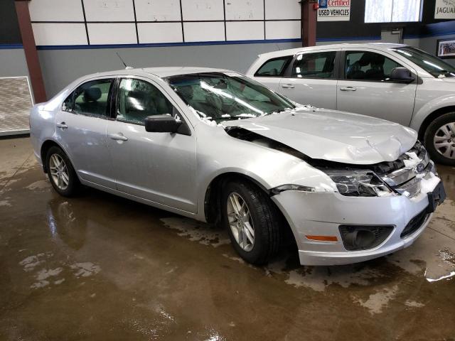 3FAHP0GA1CR101586 - 2012 FORD FUSION S SILVER photo 4