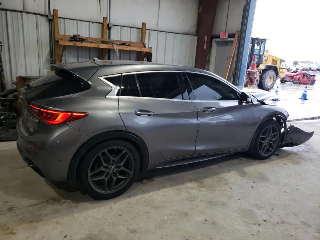 SJKCH5CP6HA017027 - 2017 INFINITI QX30 BASE GRAY photo 3