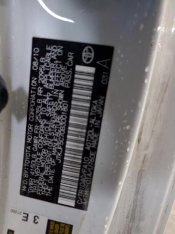 JTKJF5C70B3001801 - 2011 TOYOTA SCION TC 白色 照片 13