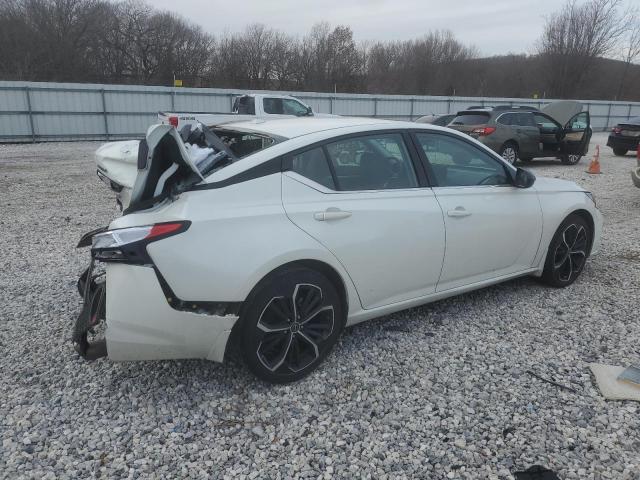 1N4BL4CV9PN328390 - 2023 NISSAN ALTIMA SR WHITE photo 3