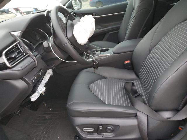 4T1G11AK2RU849341 - 2024 TOYOTA CAMRY SE NIGHT SHADE SILVER photo 7