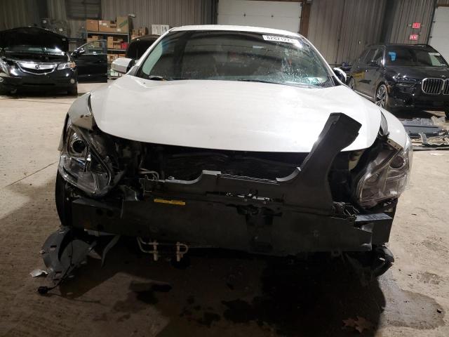 1N4AA5AP1AC842460 - 2010 NISSAN MAXIMA S WHITE photo 5