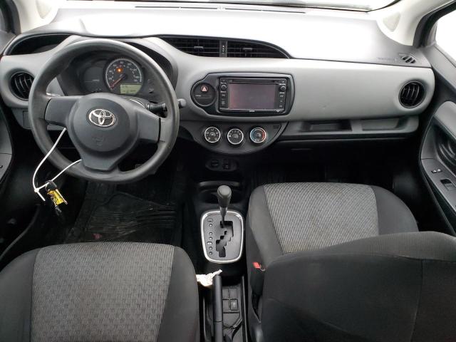 VNKKTUD38FA028196 - 2015 TOYOTA YARIS GRAY photo 8