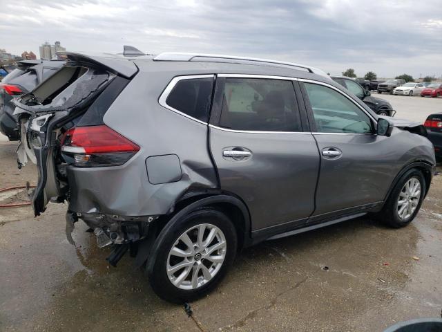 KNMAT2MV9JP522387 - 2018 NISSAN ROGUE S GRAY photo 3