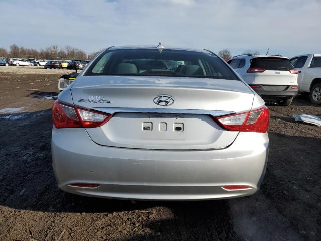 5NPEB4AC0CH469399 - 2012 HYUNDAI SONATA GLS SILVER photo 6