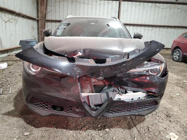 ZASPAKBN7K7C43323 - 2019 ALFA ROMEO STELVIO TI BLACK photo 5