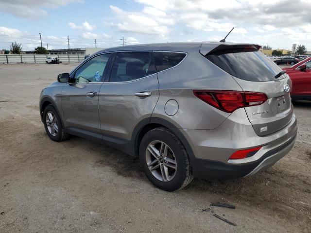 5NMZT3LB9JH055724 - 2018 HYUNDAI SANTA FE S GRAY photo 2