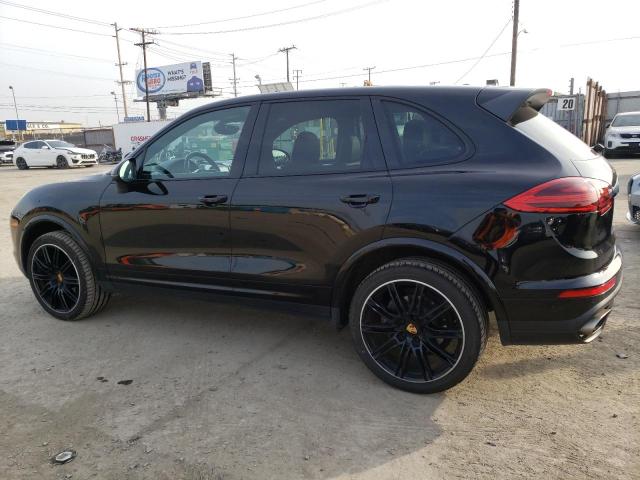 WP1AA2A23HKA87520 - 2017 PORSCHE CAYENNE BLACK photo 2