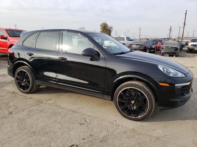 WP1AA2A23HKA87520 - 2017 PORSCHE CAYENNE BLACK photo 4