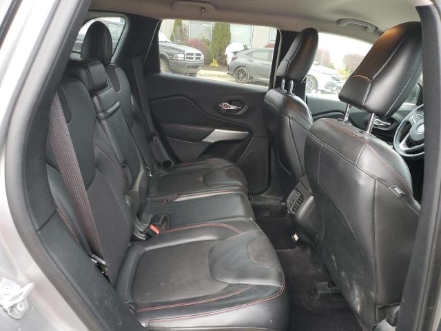 1C4PJMBX5JD599968 - 2018 JEEP CHEROKEE TRAILHAWK ვერცხლისფერი ფოტო 11