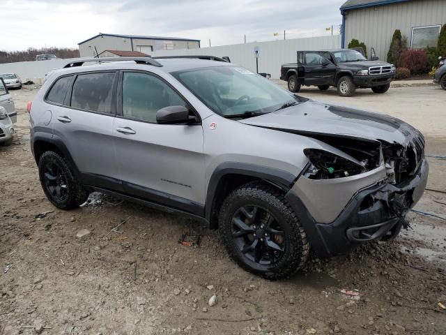 1C4PJMBX5JD599968 - 2018 JEEP CHEROKEE TRAILHAWK ვერცხლისფერი ფოტო 4