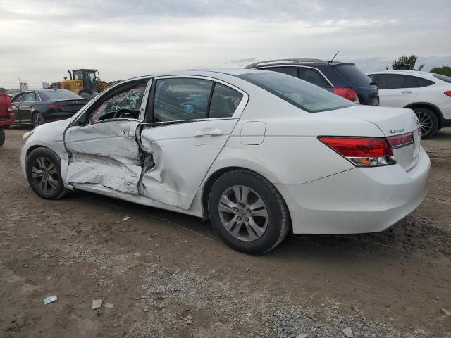 1HGCP2F45CA009078 - 2012 HONDA ACCORD LXP WHITE photo 2