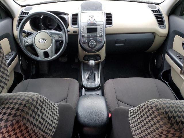 KNDJT2A25B7340665 - 2011 KIA SOUL + GREEN photo 8