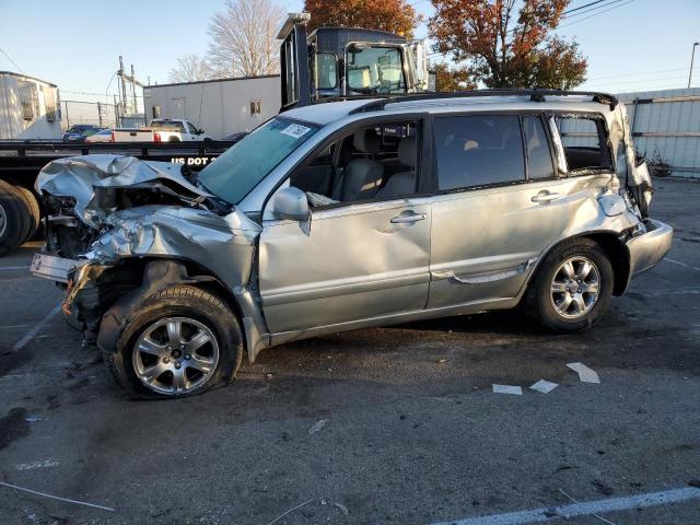 2004 TOYOTA HIGHLANDER BASE, 