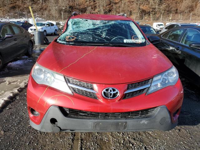 JTMBFREV8FD166669 - 2015 TOYOTA RAV4 LE RED photo 5