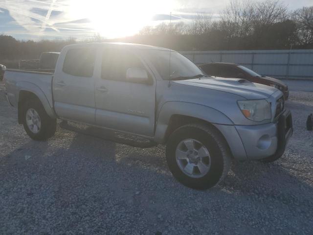 5TEJU62N78Z484507 - 2008 TOYOTA TACOMA DOUBLE CAB PRERUNNER SILVER photo 4