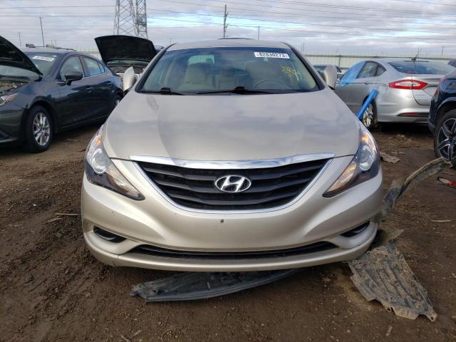 5NPEB4ACXBH072412 - 2011 HYUNDAI SONATA GLS SILVER photo 5