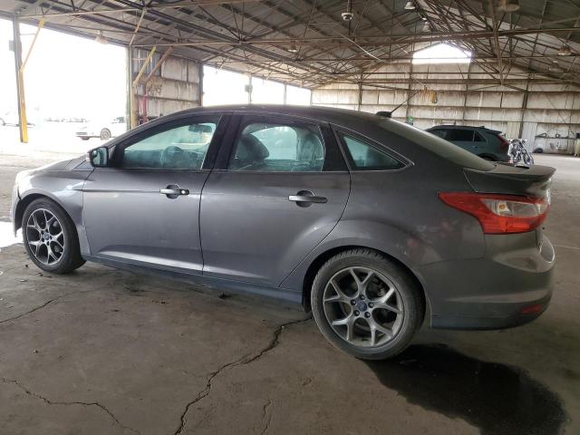 1FADP3F29EL140602 - 2014 FORD FOCUS SE GRAY photo 2