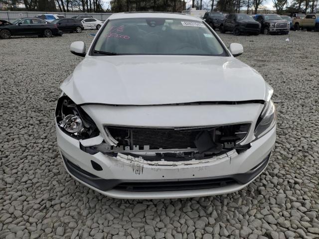 LYV402TK8JB166068 - 2018 VOLVO S60 INSCRIPTION WHITE photo 5