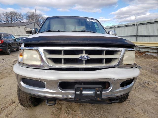 1FTZX18W8WNA87904 - 1998 FORD F150 WHITE photo 5