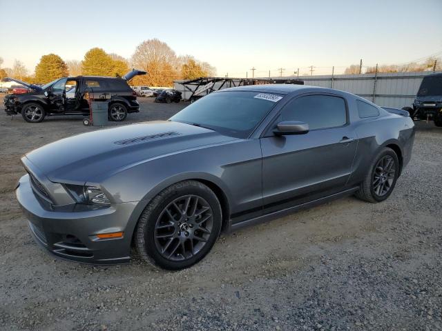 1ZVBP8AM0D5256777 - 2013 FORD MUSTANG GRAY photo 1