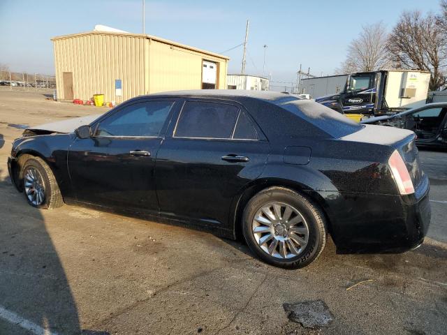 2C3CCAAG4CH246141 - 2012 CHRYSLER 300 BLACK photo 2