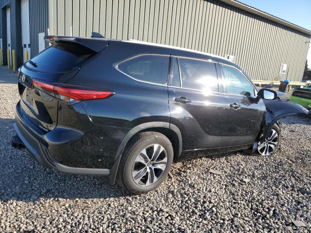 5TDGZRBH5NS246025 - 2022 TOYOTA HIGHLANDER XLE BLACK photo 3