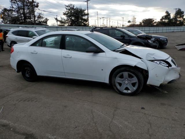 1G2ZG57BX94189984 - 2009 PONTIAC G6 WHITE photo 4