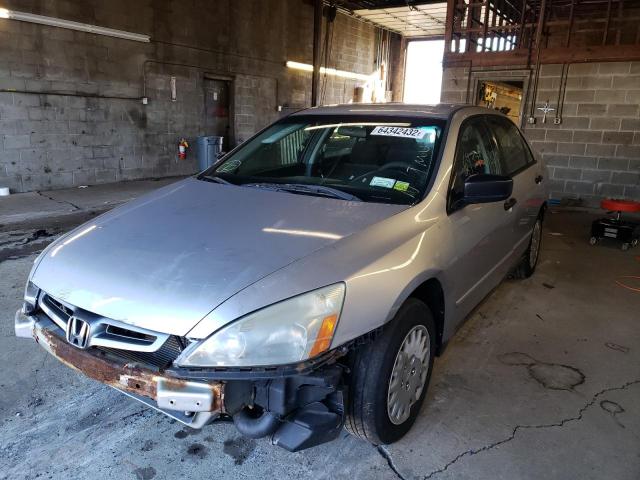 1HGCM56124A153043 - 2004 HONDA ACCORD DX GRAY photo 2