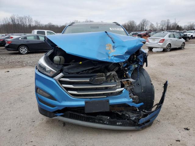 KM8J3CA23JU737518 - 2018 HYUNDAI TUCSON VALUE BLUE photo 5