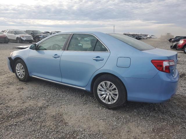 4T1BF1FK4EU771093 - 2014 TOYOTA CAMRY L BLUE photo 2