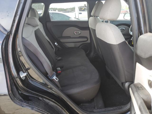 KNDJN2A29F7163702 - 2015 KIA SOUL BLACK photo 10