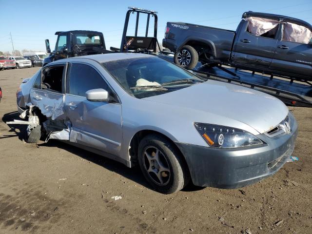 1HGCM55484A059941 - 2004 HONDA ACCORD LX SILVER photo 4