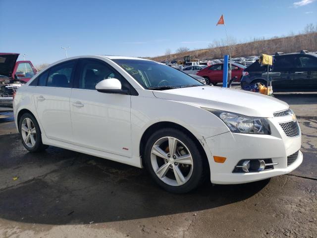 1G1PE5SB7D7193393 - 2013 CHEVROLET CRUZE LT WHITE photo 4