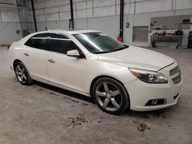 1G11J5SX9DF253855 - 2013 CHEVROLET MALIBU LTZ WHITE photo 4