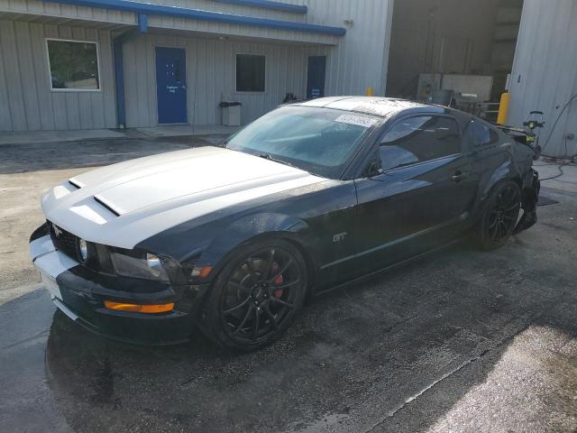 1ZVFT82H575342394 - 2007 FORD MUSTANG GT BLACK photo 1