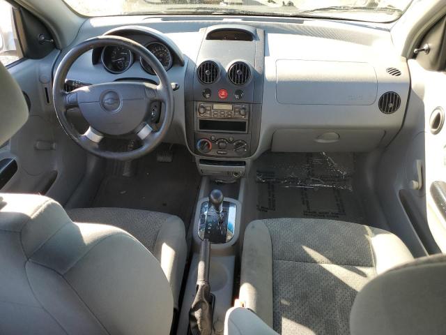 KL1TD526X5B339433 - 2005 CHEVROLET AVEO BASE SILVER photo 8