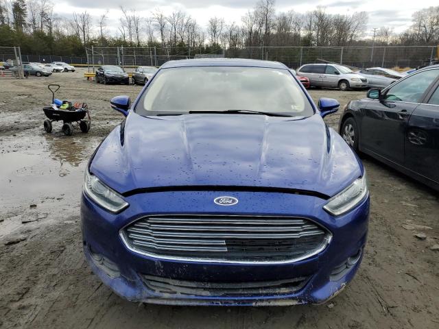 1FA6P0HD0E5380955 - 2014 FORD FUSION SE BLUE photo 5