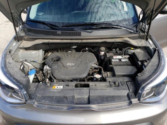 KNDJN2A29G7356143 - 2016 KIA SOUL GRAY photo 12